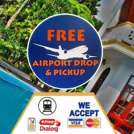 Airport A4 Transit Hub - Eco Chalets Катунаяка Екстер'єр фото
