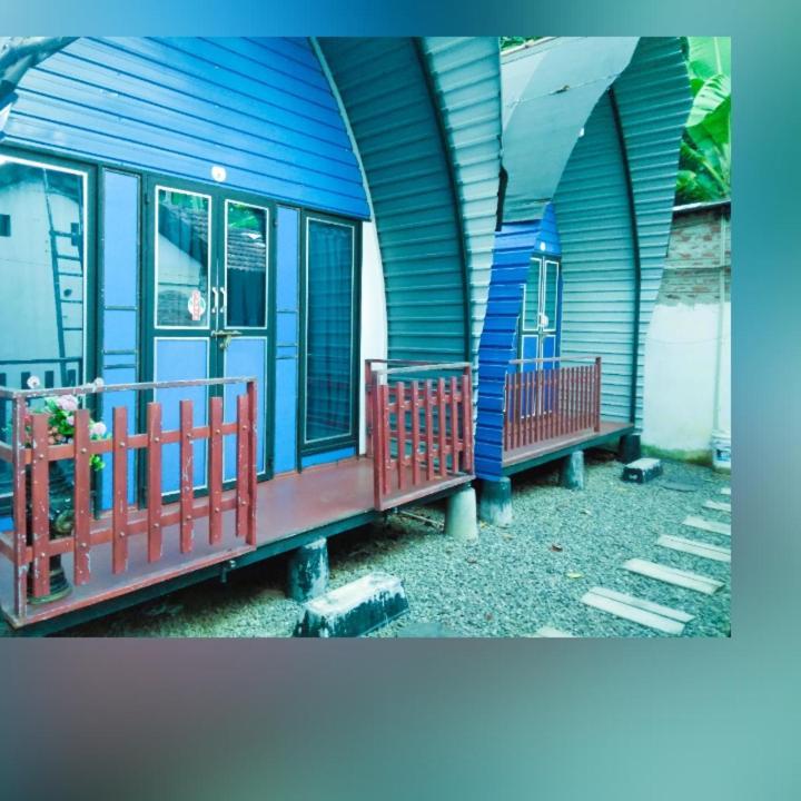 Airport A4 Transit Hub - Eco Chalets Катунаяка Екстер'єр фото